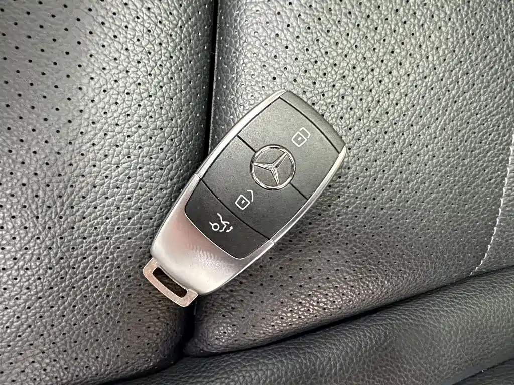 Mercedes-Benz C-Class 2021 — фото 14