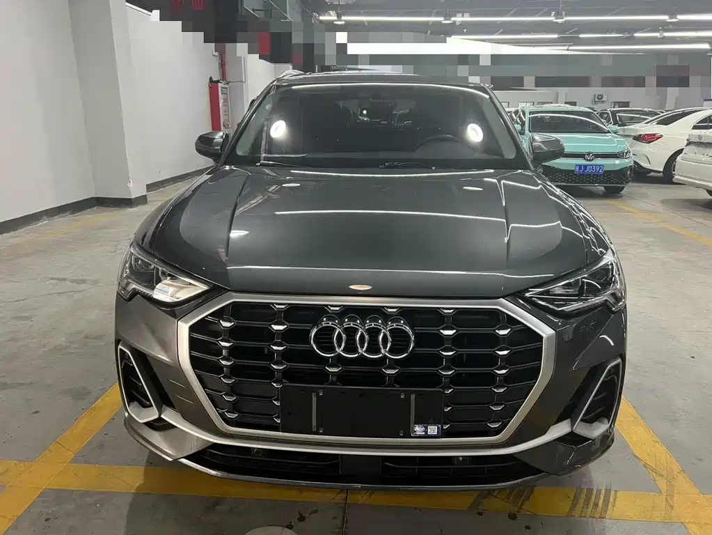 Audi Q3 2023 — фото 2