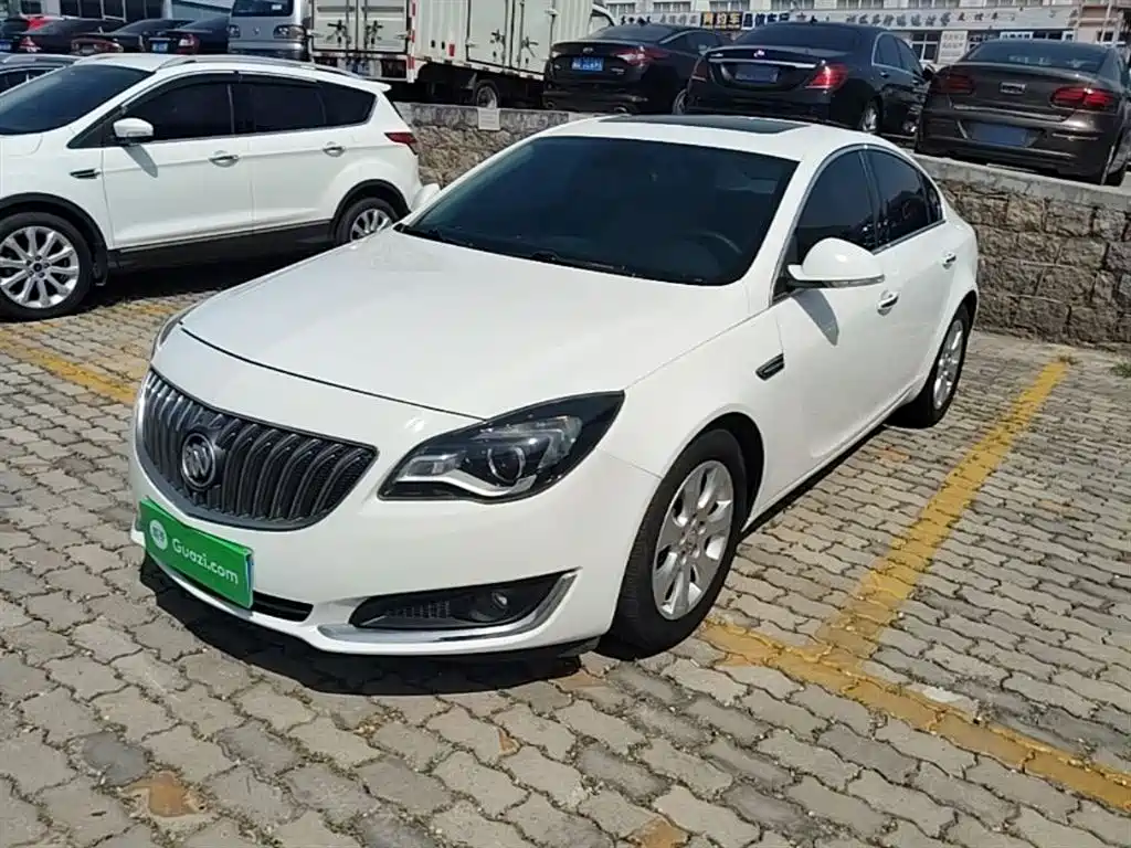 Buick Regal 2016 — фото 1