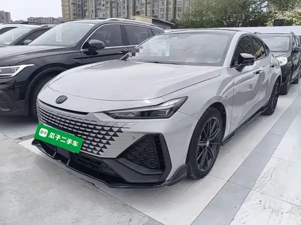 Changan UNI-V 2022