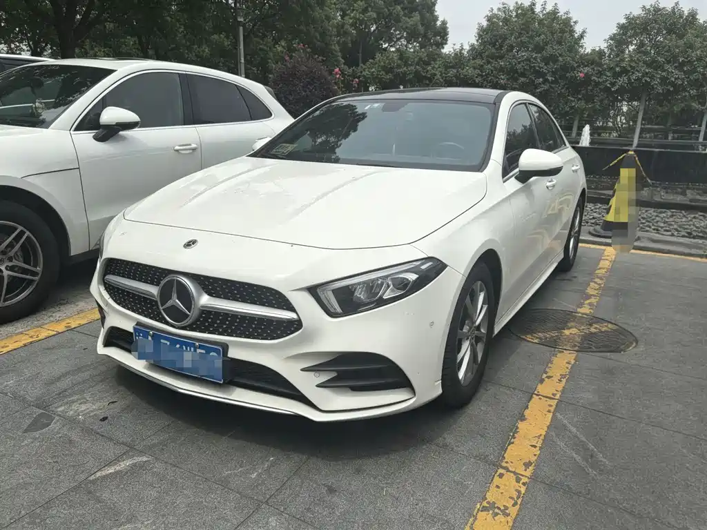 Mercedes-Benz A-Class 2021 — фото 1