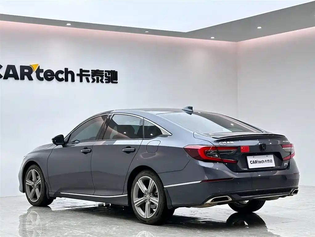 Honda Accord 2022 — фото 3