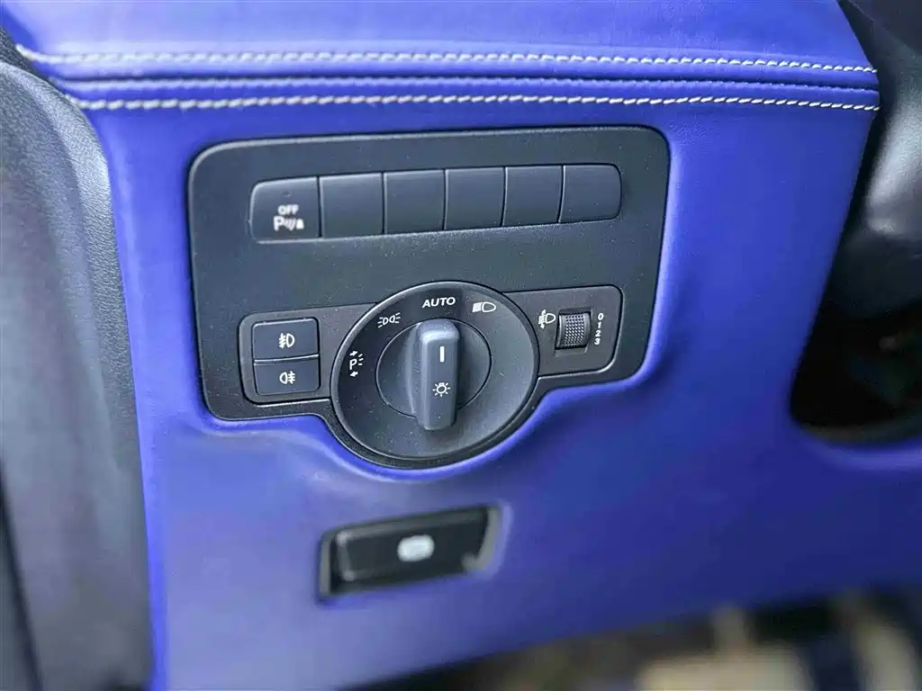 Mercedes-Benz Vito 2019 — фото 10