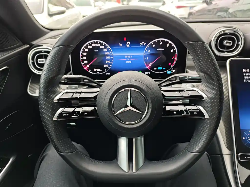 Mercedes-Benz C-Class 2022 — фото 11
