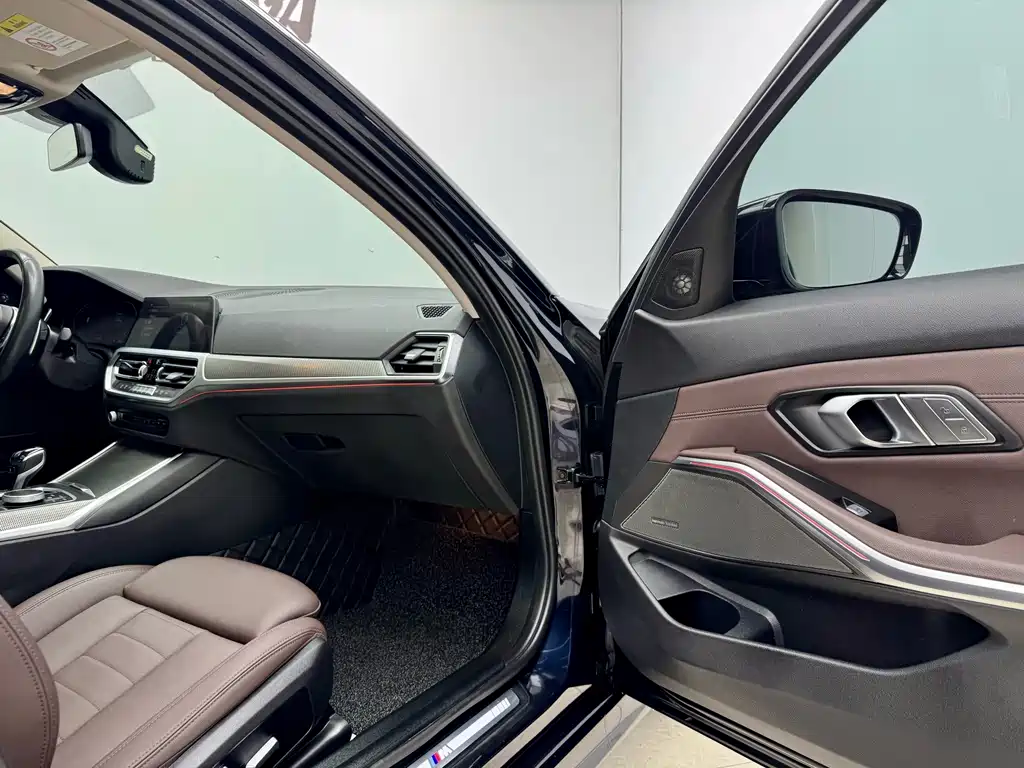 BMW 3 Series 2020 — фото 13