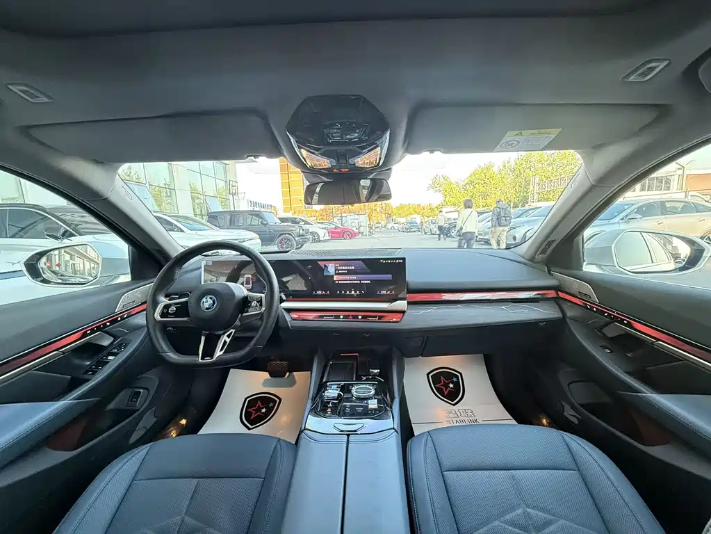 BMW i5 2024 — фото 13