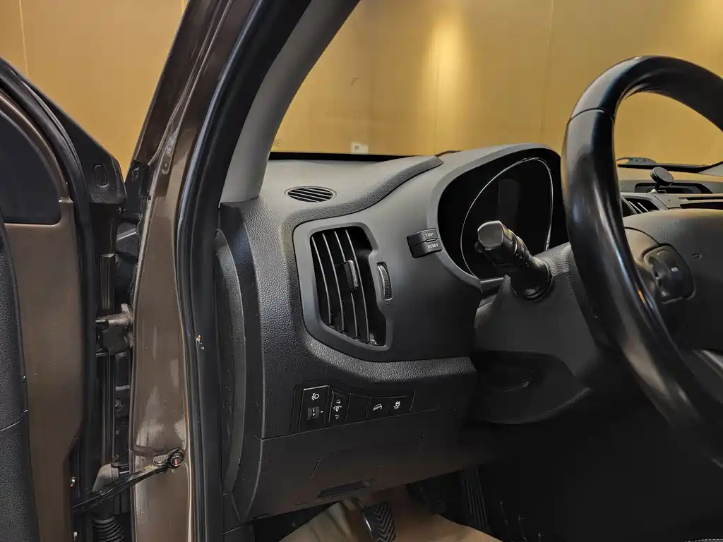 Kia Sportage 2014 — фото 11
