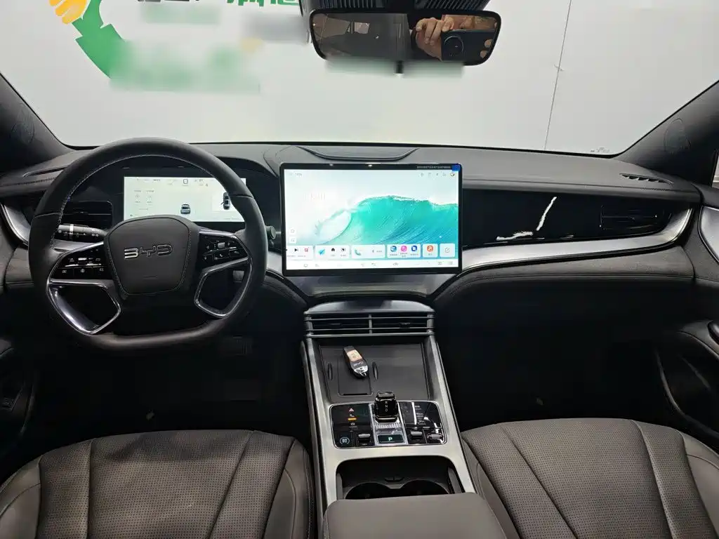 BYD Seal 07 DM-i 2025 — фото 16