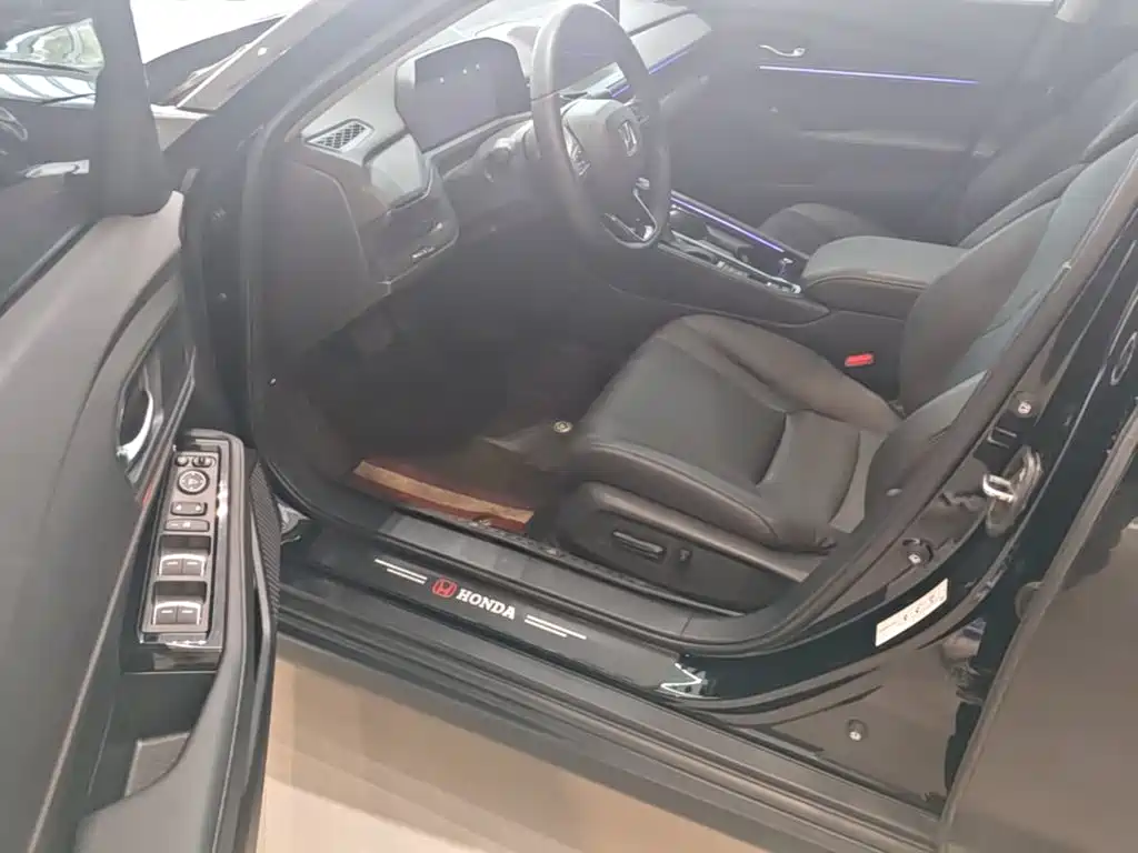 Honda Accord 2025 — фото 16