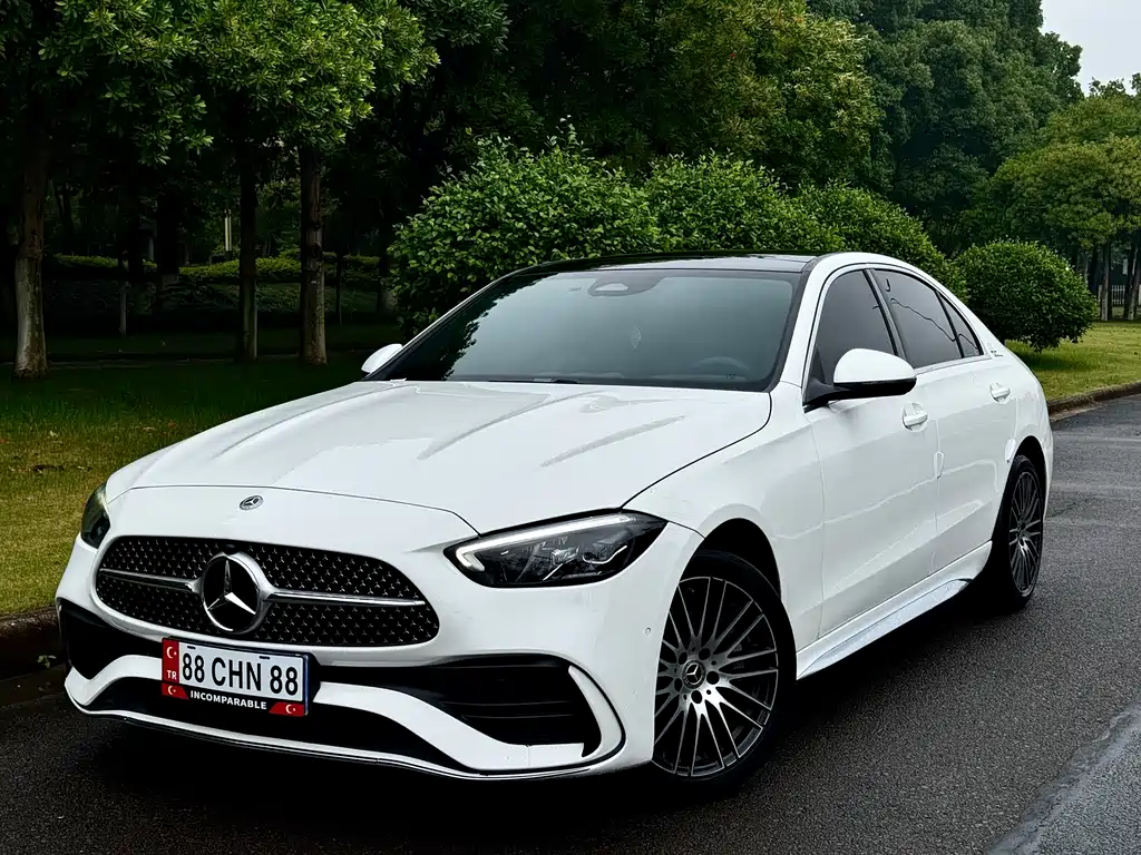 Mercedes-Benz C-Class 2022