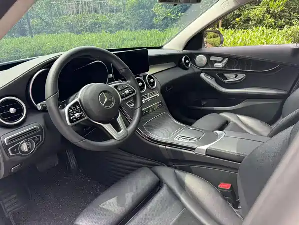 Mercedes-Benz C-Class 2019