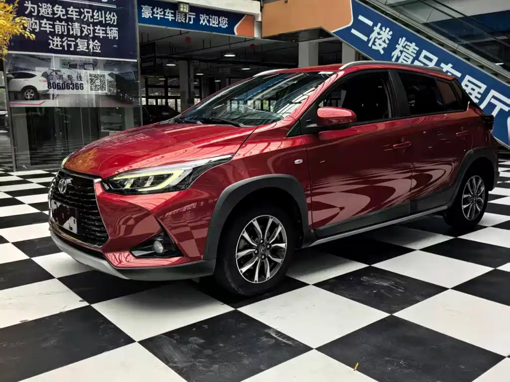 Toyota Yaris L 2022