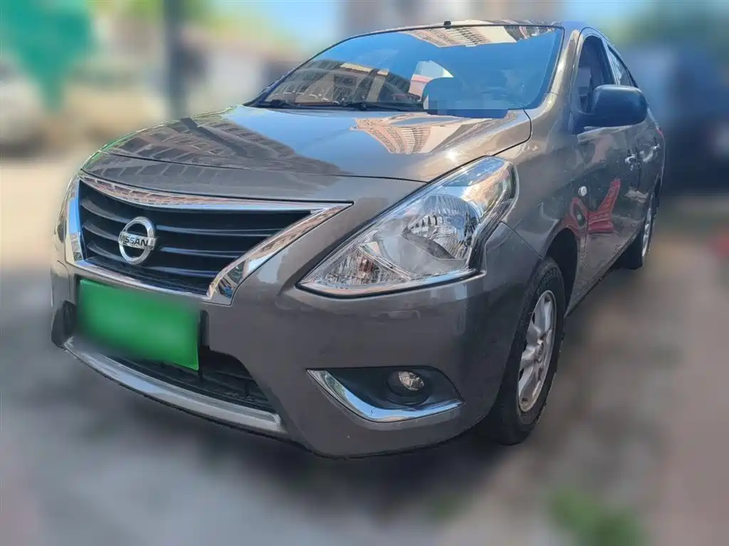 Nissan Sunny 2016