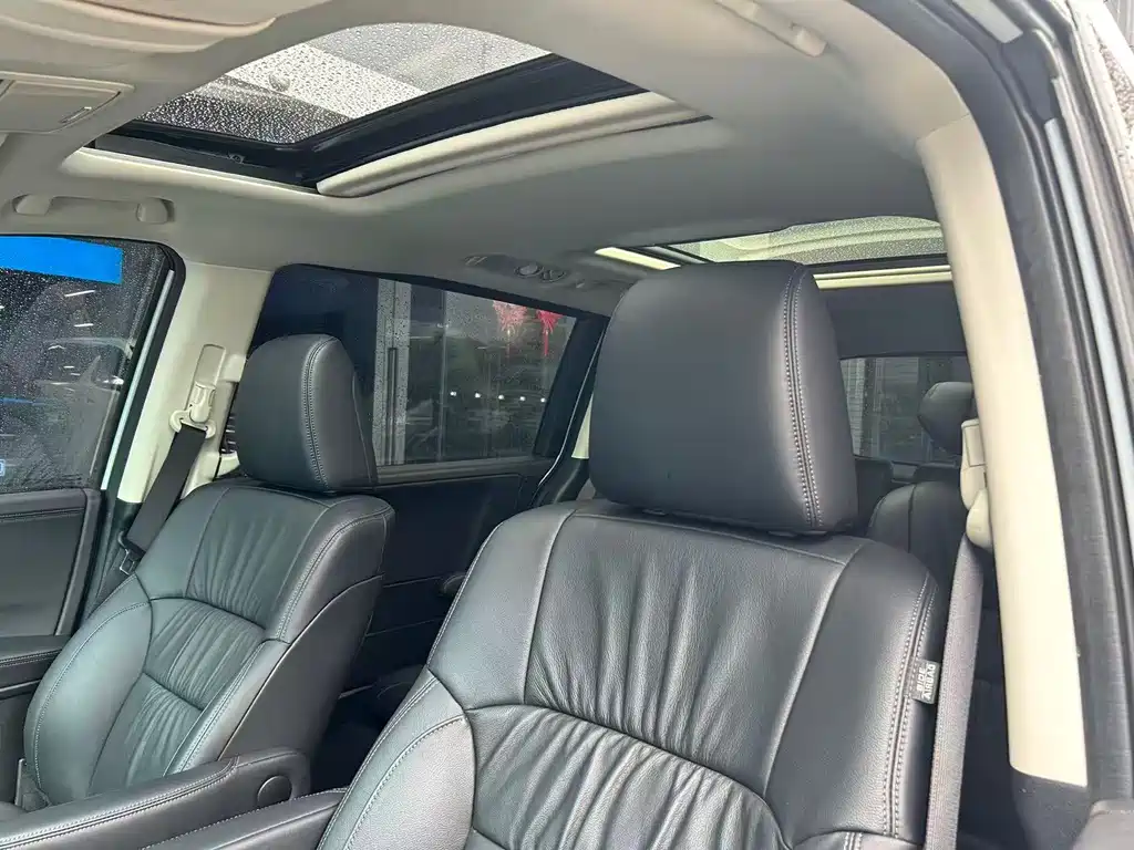 Honda Odyssey 2022 — фото 10