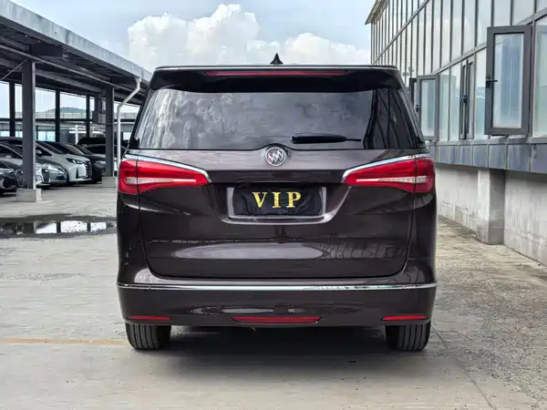 Buick GL8 2018