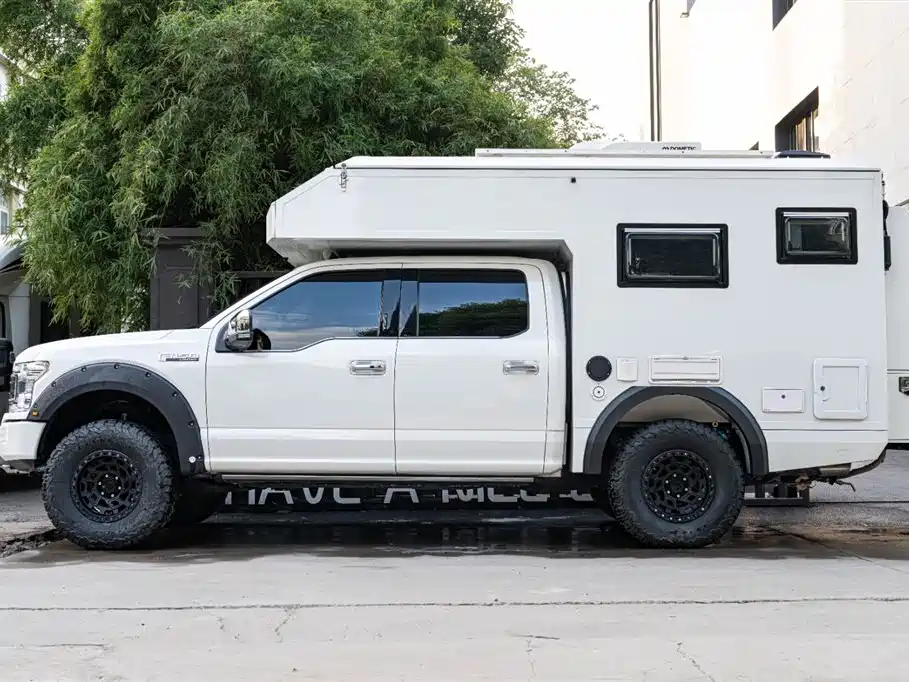 Ford F-150 Raptor 2021 — фото 3