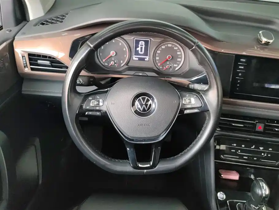 Volkswagen Tharu 2021 — фото 15