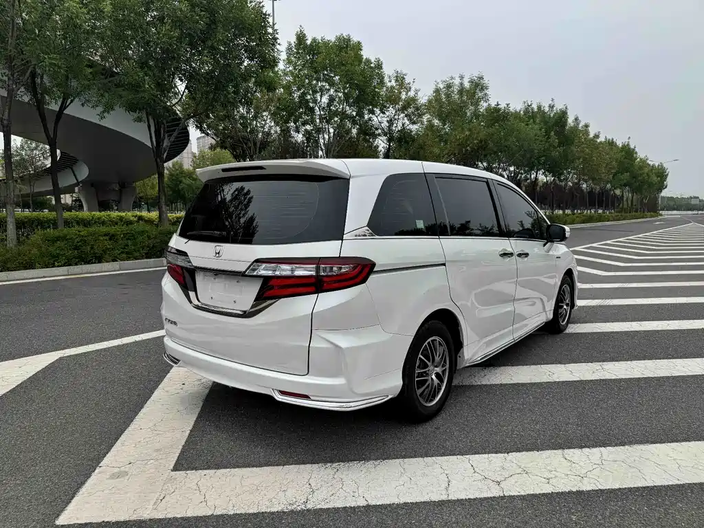 Honda Odyssey 2020 — фото 4