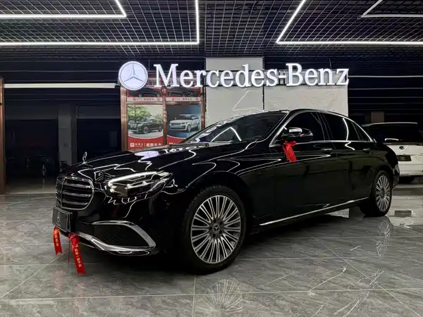 Mercedes-Benz E-Class 2023