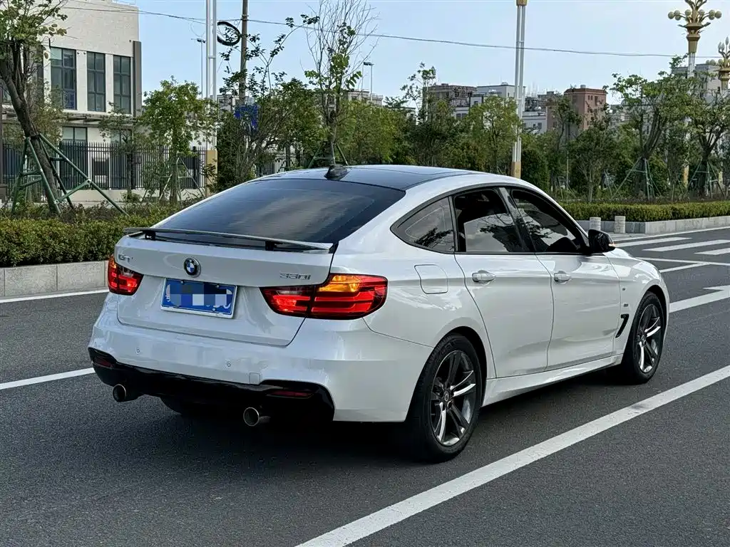 BMW 3 Series GT 2016 — фото 7