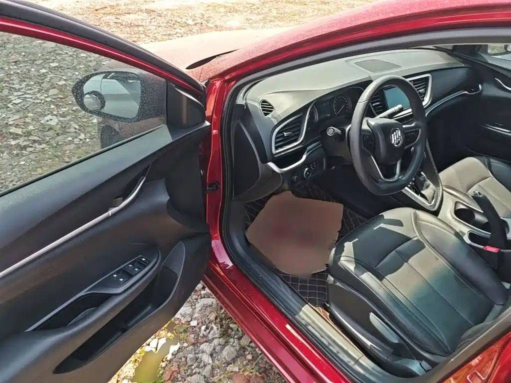 Buick Excelle 2021 — фото 16