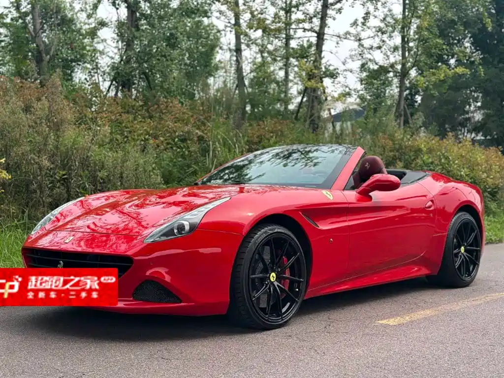 Ferrari California T 2017 — фото 1