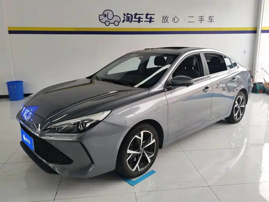 Roewe i5 2023 — фото 1