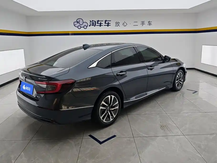 Honda Accord 2023 — фото 3