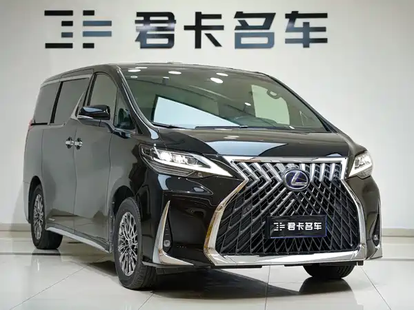 Lexus LM 2020