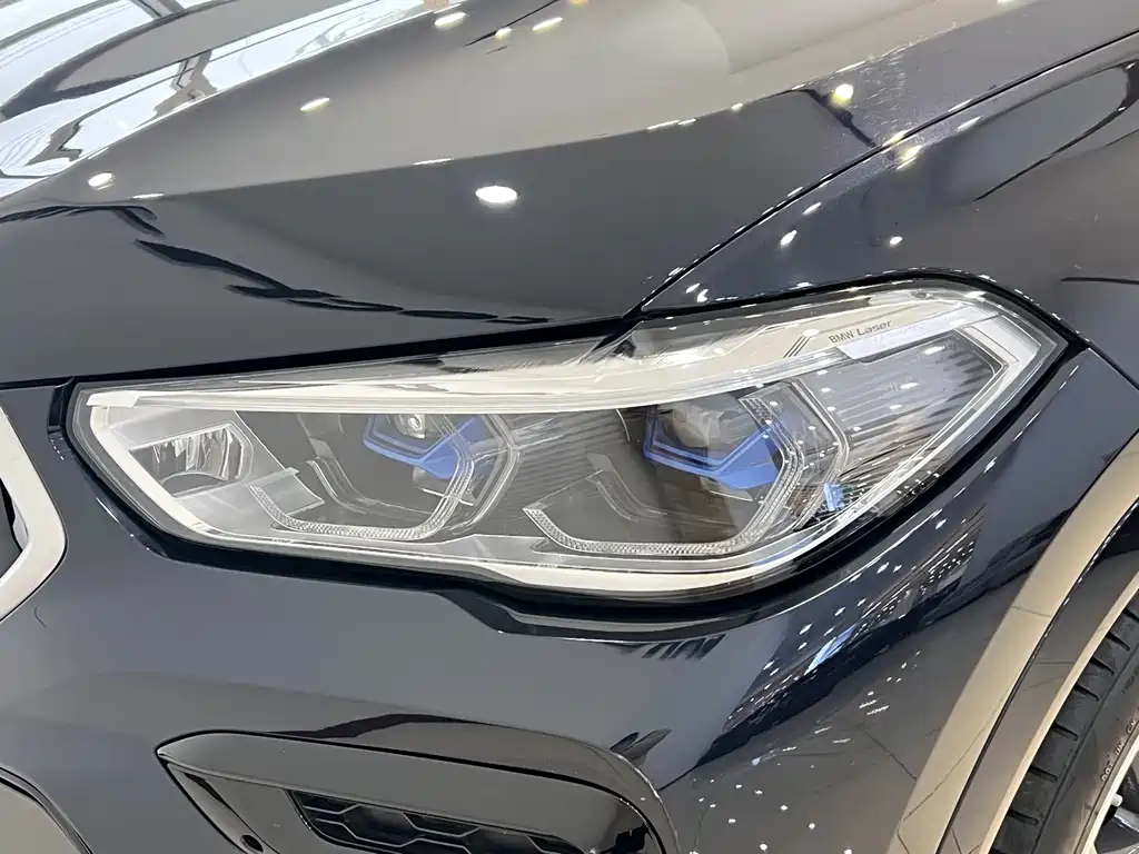 BMW X6 2021 — фото 19