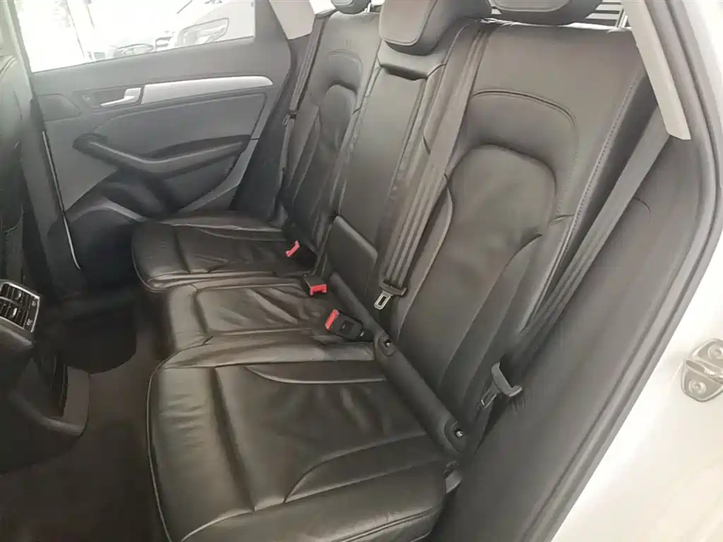 Audi Q5 2015 — фото 17