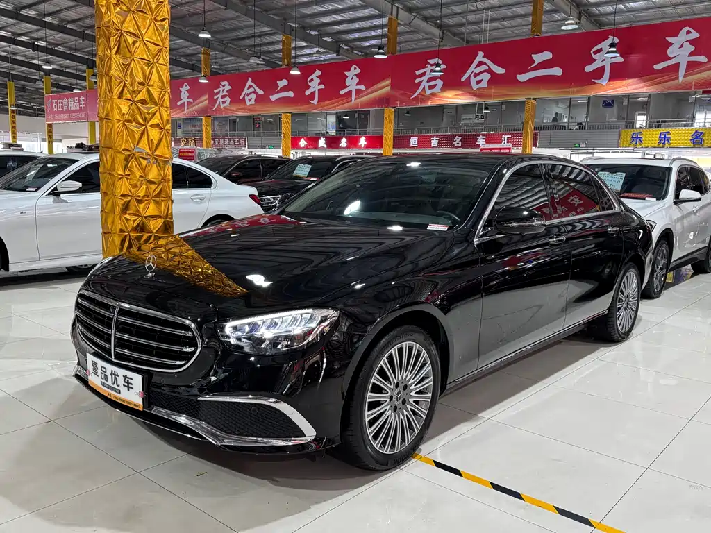 Mercedes-Benz E-Class 2023 — фото 1