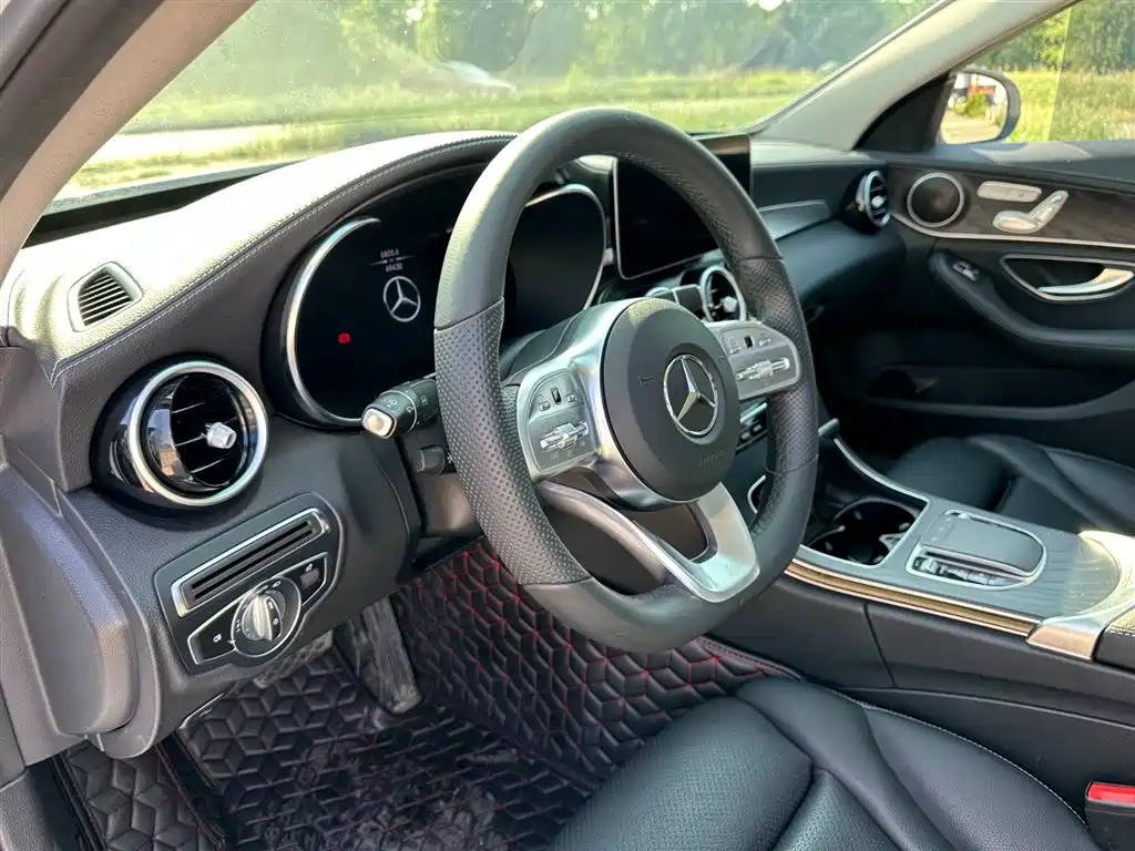 Mercedes-Benz C-Class 2020 — фото 13