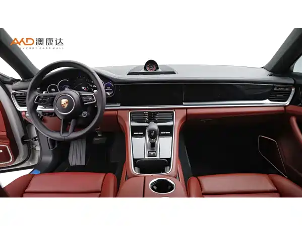 Porsche Panamera 2024