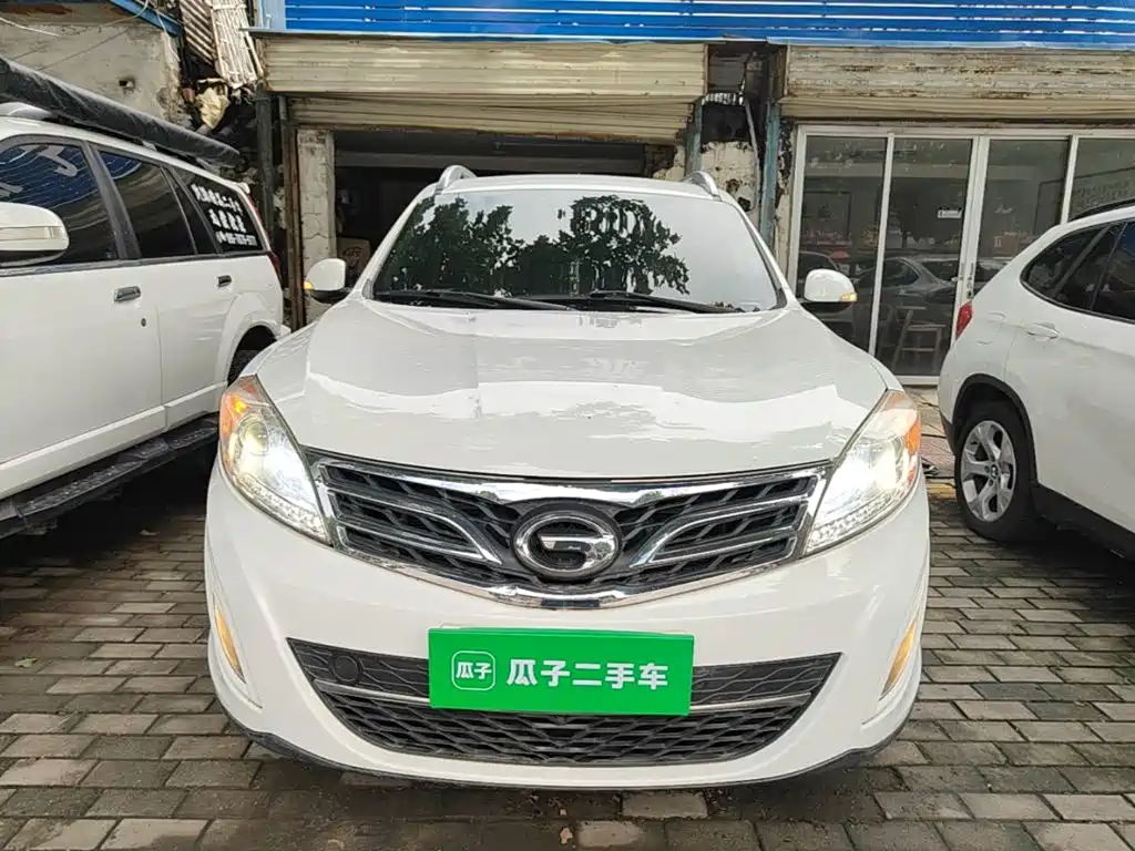 GAC Trumpchi GS5 2014 — фото 3