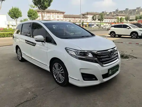Honda Elysion 2019