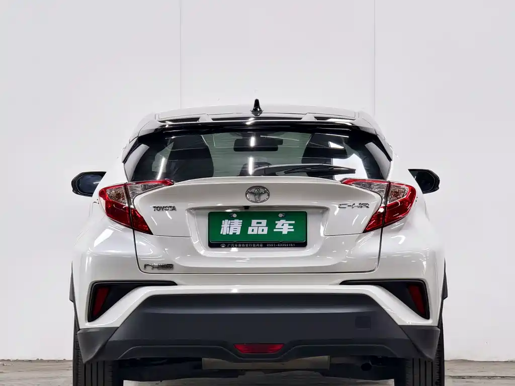 Toyota C-HR 2019 — фото 5