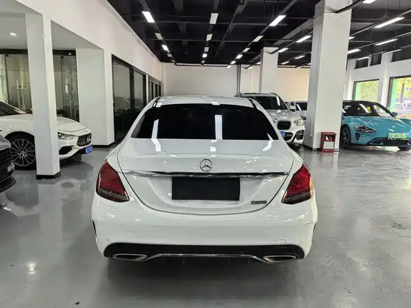 Mercedes-Benz C-Class 2020