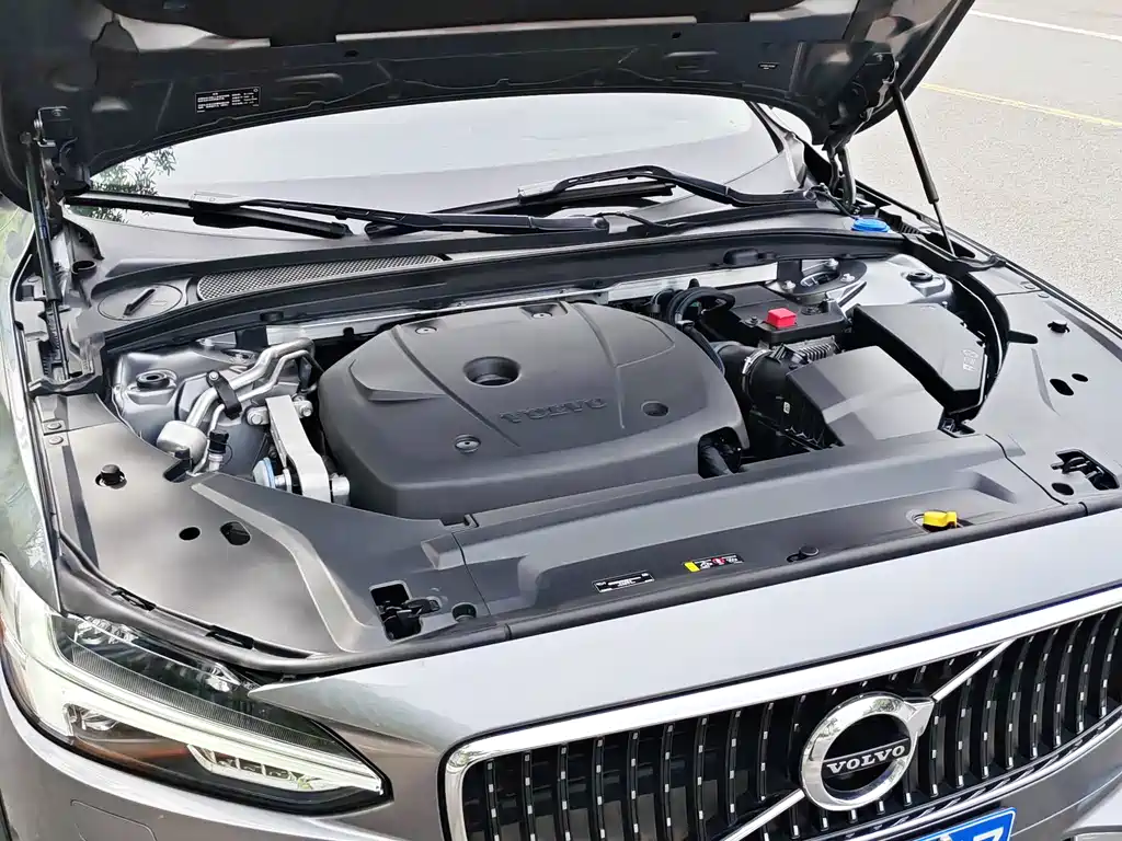 Volvo V90 2018 — фото 20