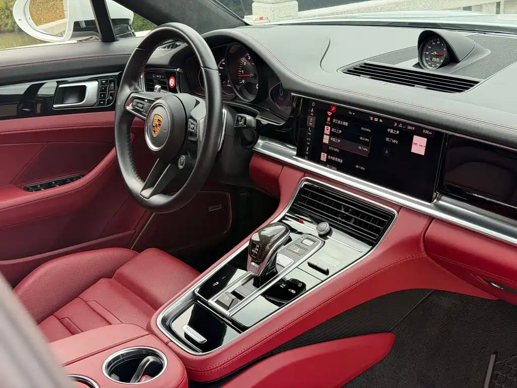 Porsche Panamera 2022 — фото 12