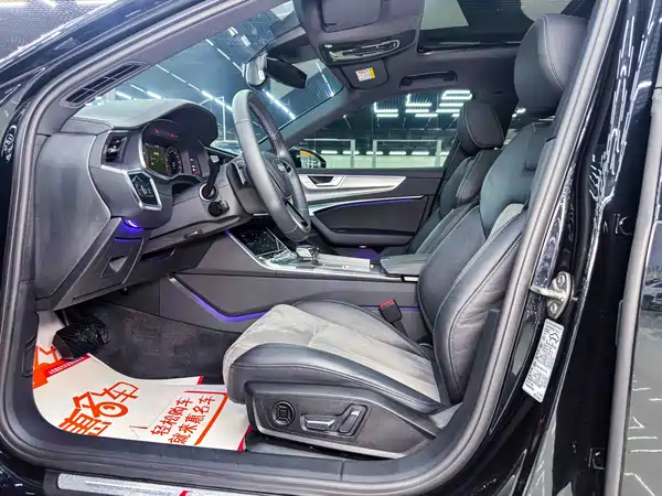 Audi A6L 2023