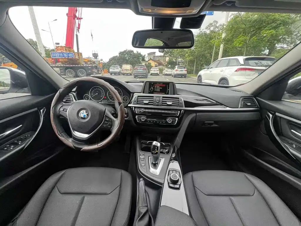 BMW 3 Series 2017