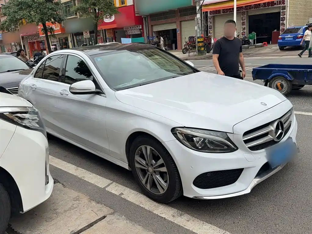 Mercedes-Benz C-Class 2017 — фото 8