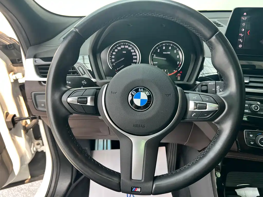 BMW X2 2021 — фото 22