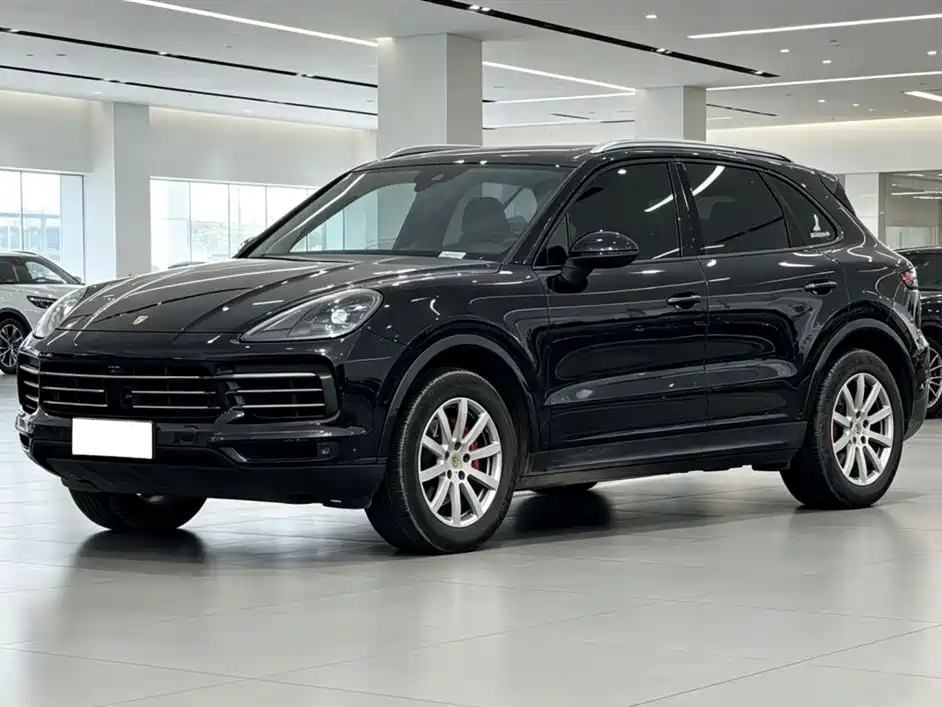 Porsche Cayenne 2018 — фото 2