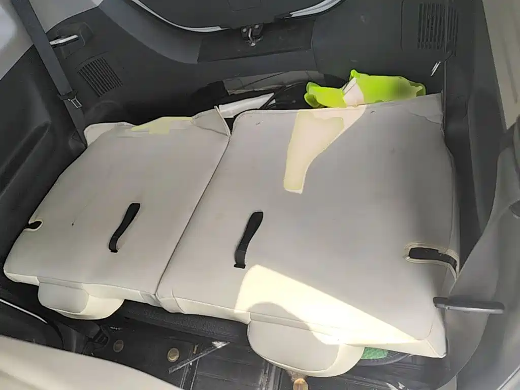 Geely Galaxy Panda 2025 — фото 17