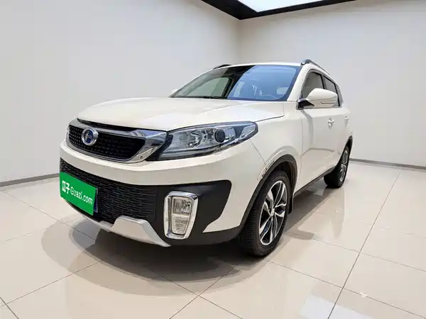 BAIC Changhe Q35 2016
