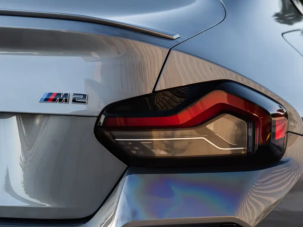 BMW M2 2025 — фото 16