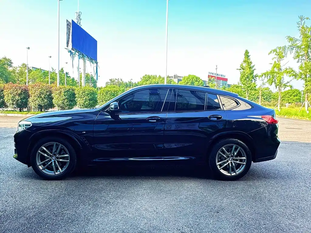 BMW X4 2024 — фото 4