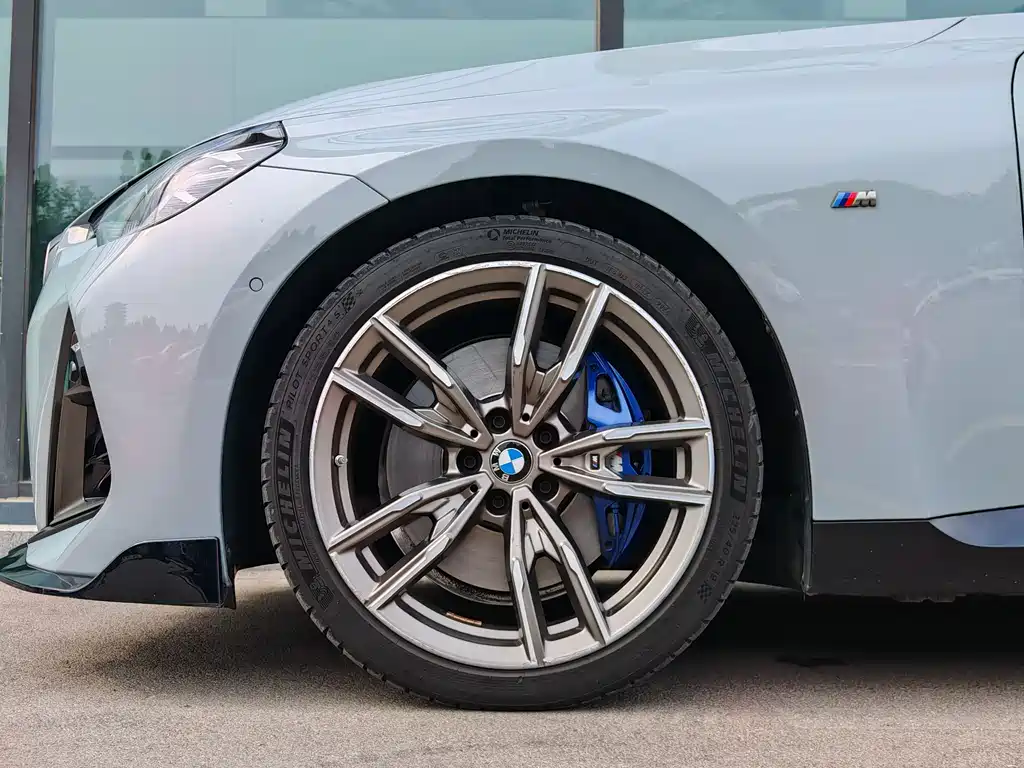 BMW M240i 2024 — фото 7
